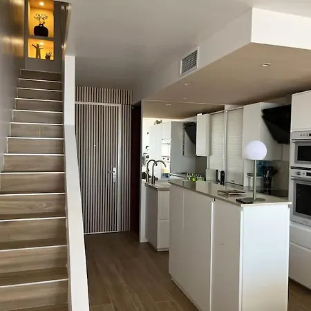 아파트 Le Duplex D'athena